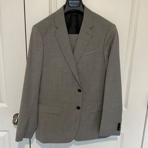 Men’s suit